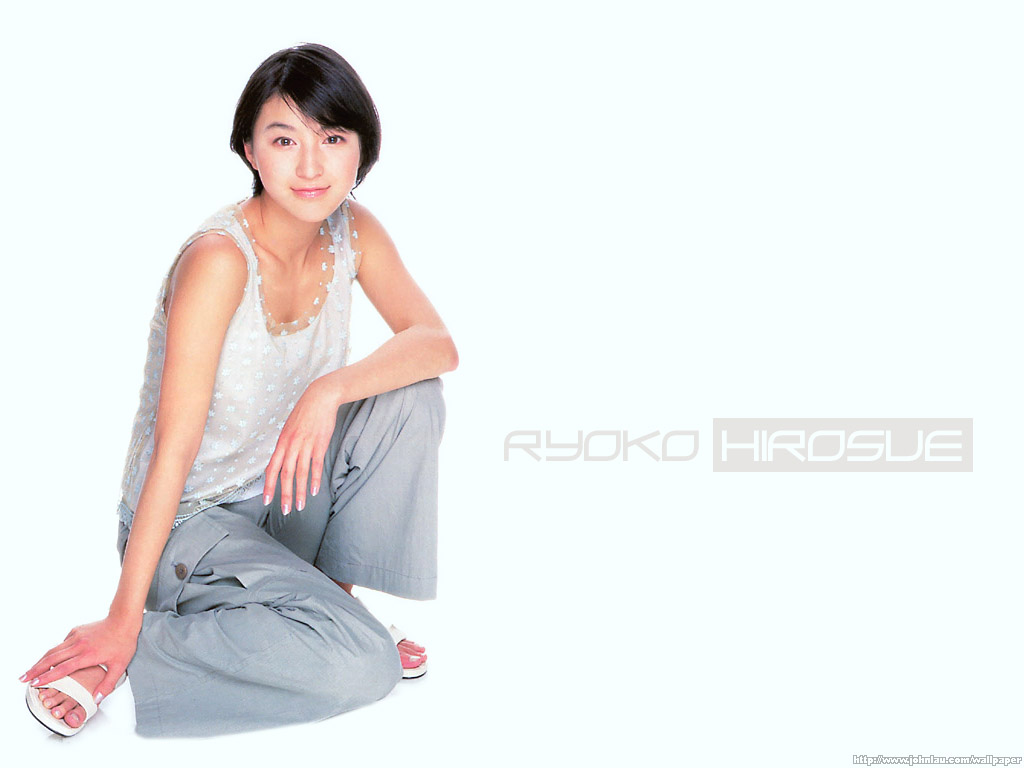 Ryoko Hirosue desktop Wallpapers